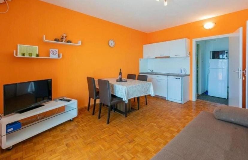Mira A2 Apartment in Crikvenica