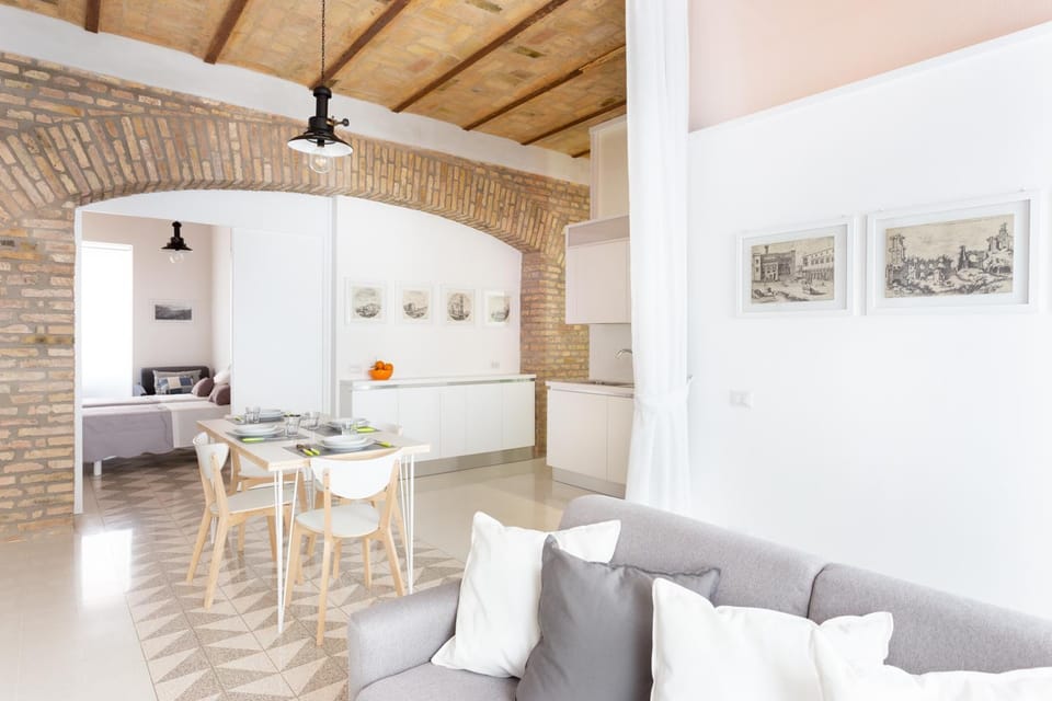 Living room, Dining area, Bedroom
