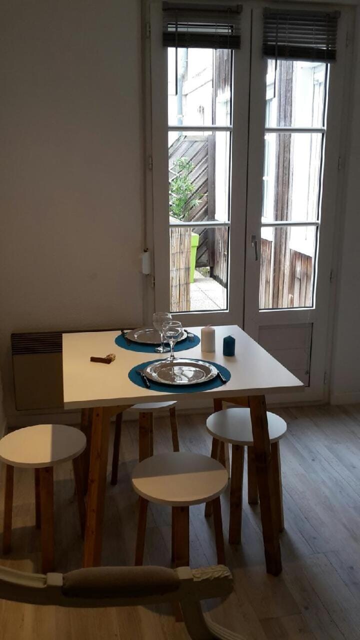 Studio terrasse vieux port-centre historique Apartment in La Rochelle