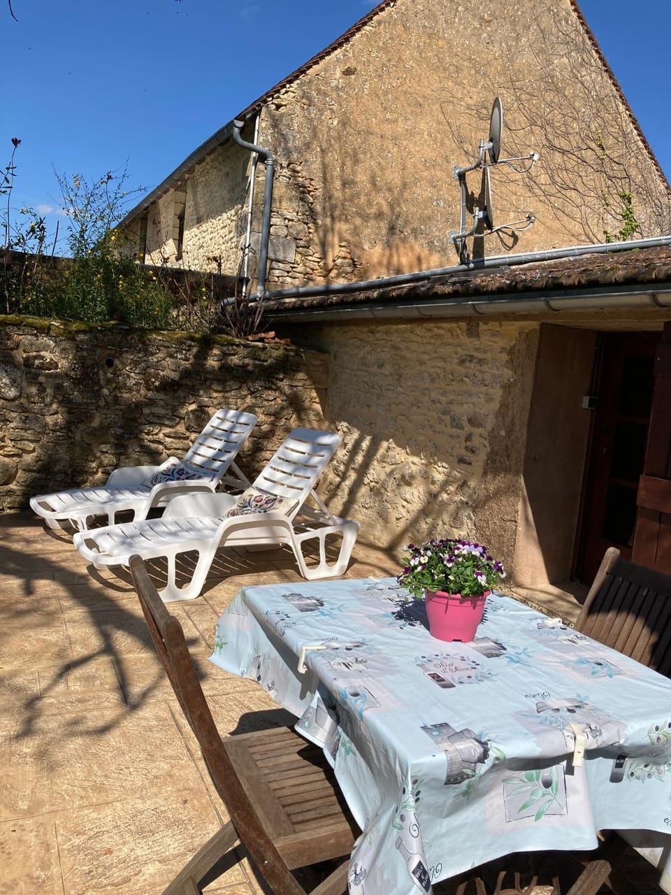 Le Chevrefeuille chambres d'hotes et gîtes de charme Bed and Breakfast in Occitanie