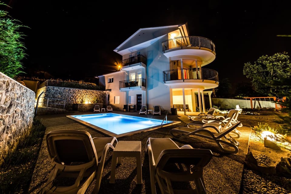 Villa two Angels with swimming pool, Ika - Opatija House in Primorje-Gorski Kotar County
