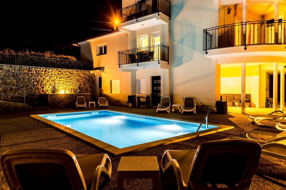 Villa two Angels with swimming pool, Ika - Opatija House in Primorje-Gorski Kotar County