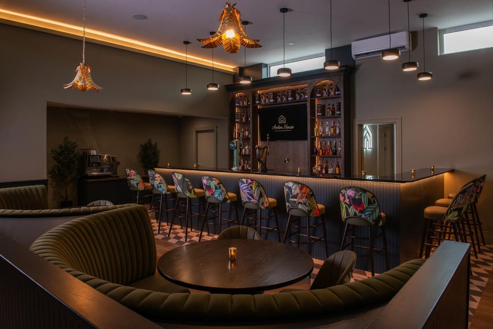 Lounge or bar