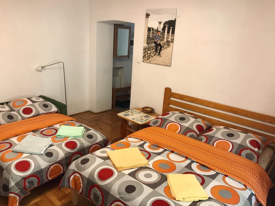 Sunny apartment. 5 minutes walk from Main Sqare. Apartment in Krakow