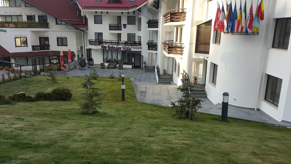 Property building, Garden