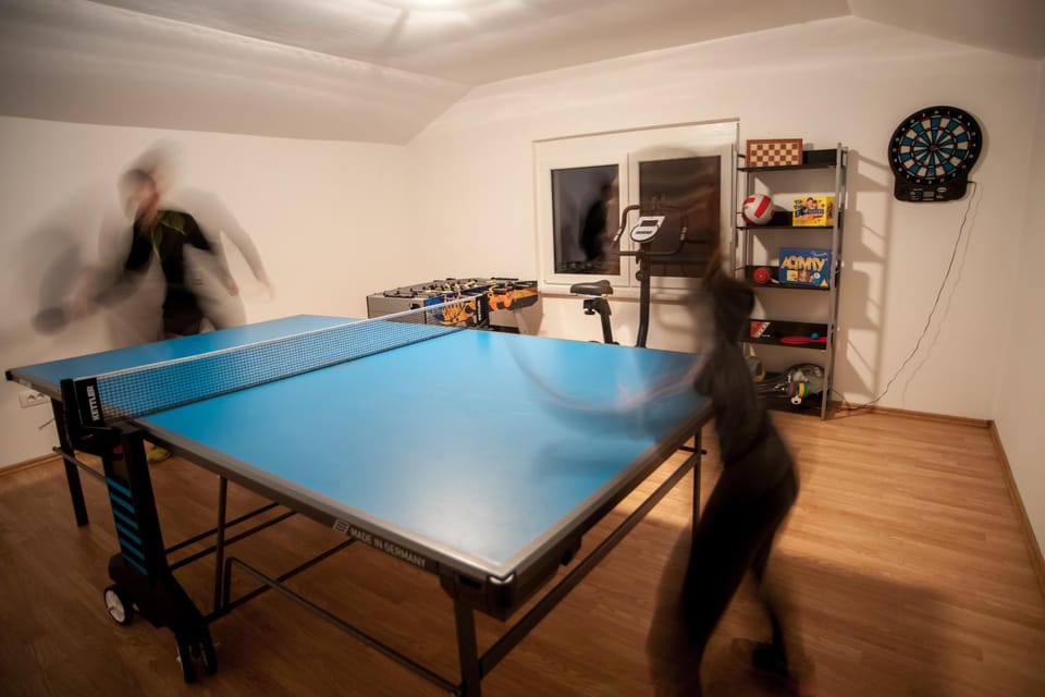 Activities, Darts, Game Room, Table tennis