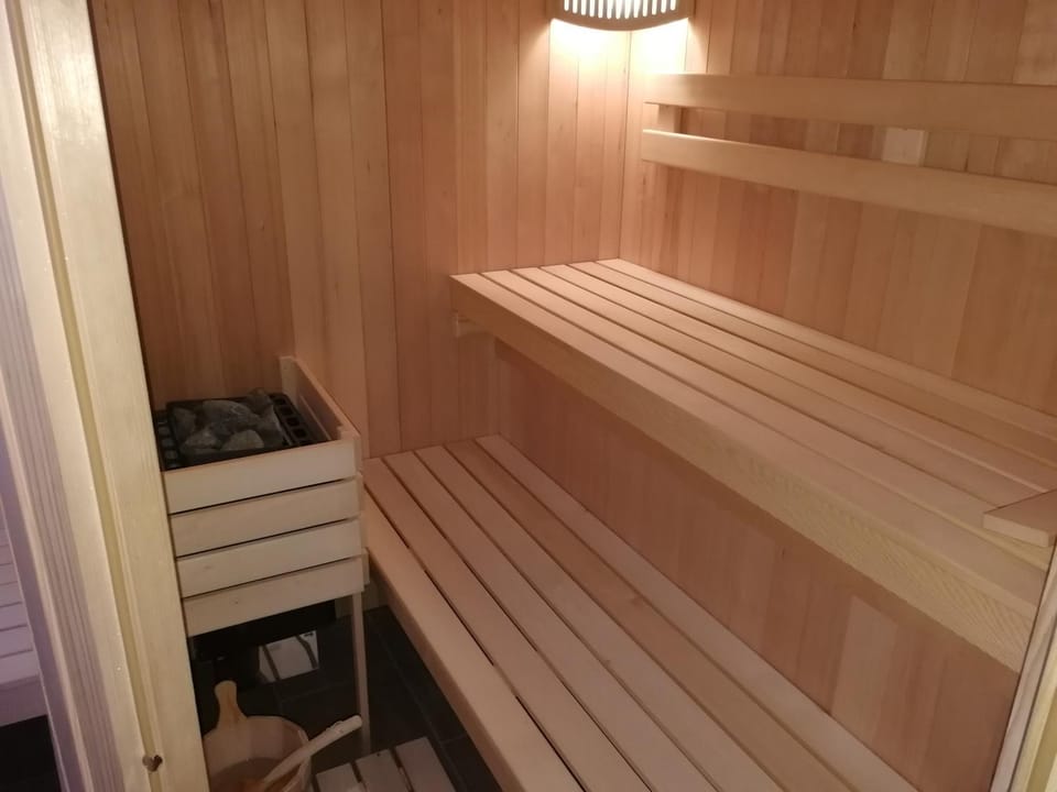 Activities, Sauna, On site
