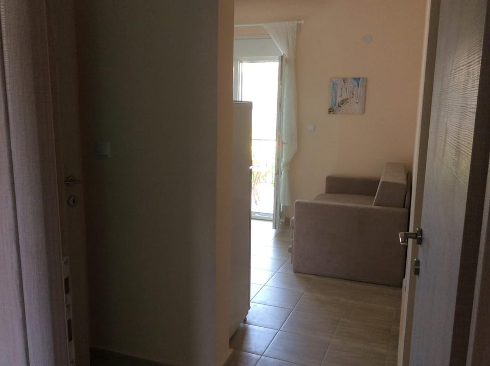 Vintage Place Studio Apartment in Limenaria