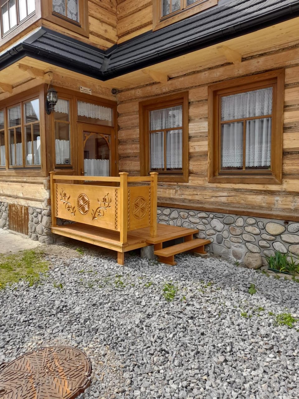 Property building, Balcony/Terrace