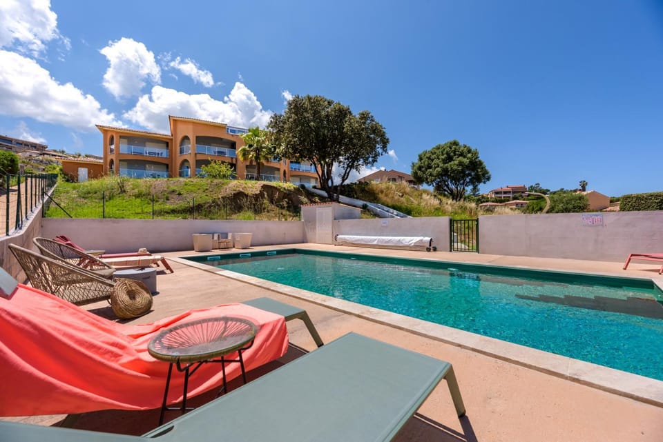 Swimming pool, Entertainment, sunbed