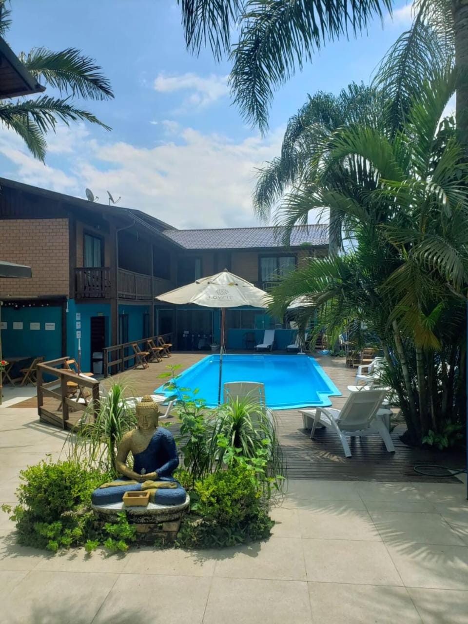 Property building, Swimming pool