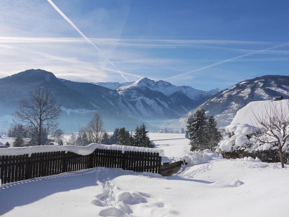 Winter, Garden view, Mountain view