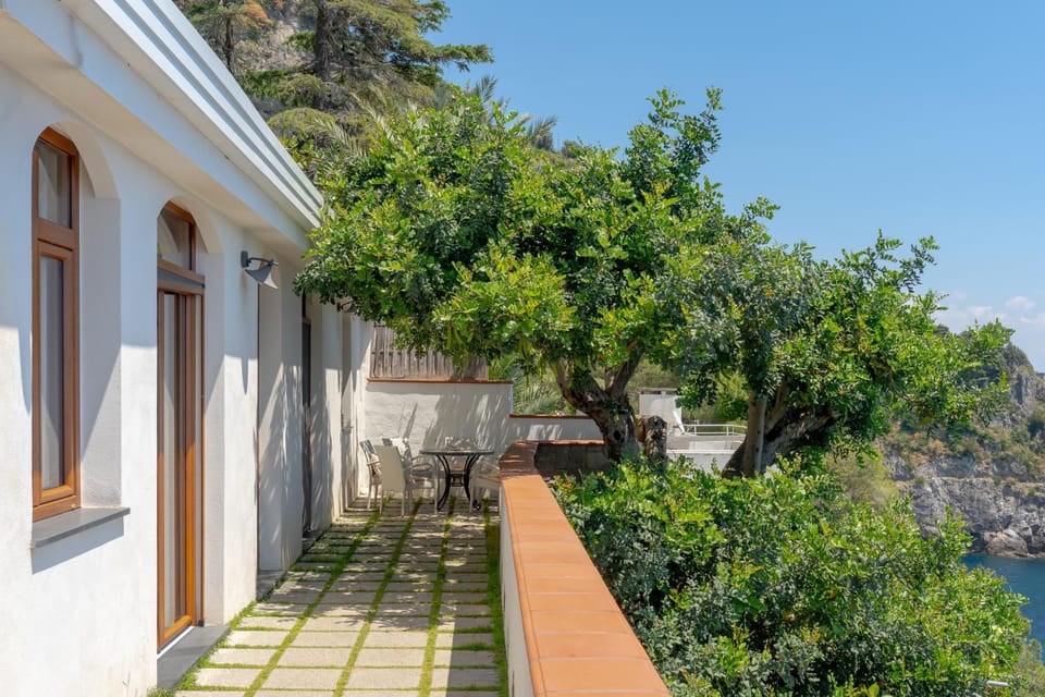 Villa Lena House in Furore