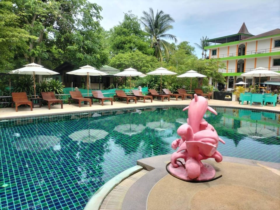 Lotus Paradise Resort - SHA PLUS Resort in Ko Tao