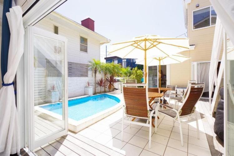 Balcony/Terrace, Pool view