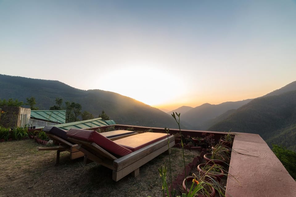 Balcony/Terrace, Mountain view
