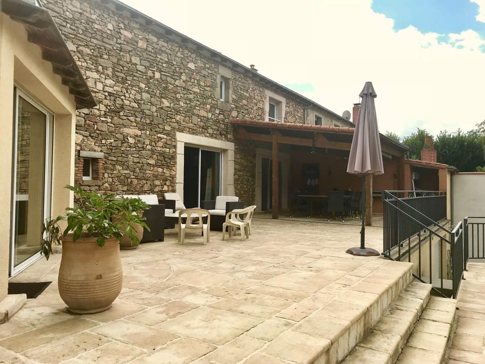 Patio, Balcony/Terrace