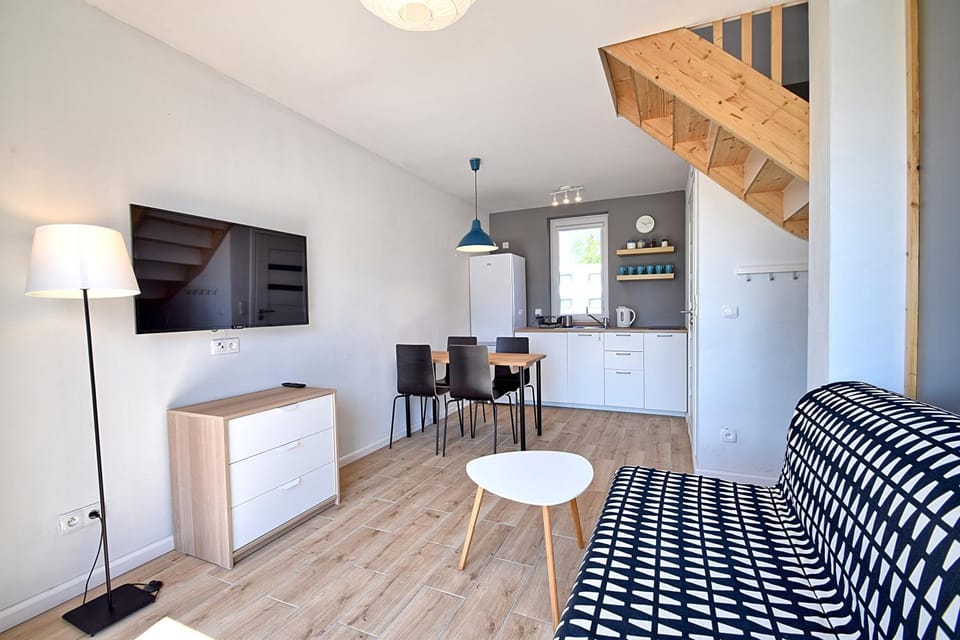 TV and multimedia, Kitchen or kitchenette, Living room, Photo of the whole room
