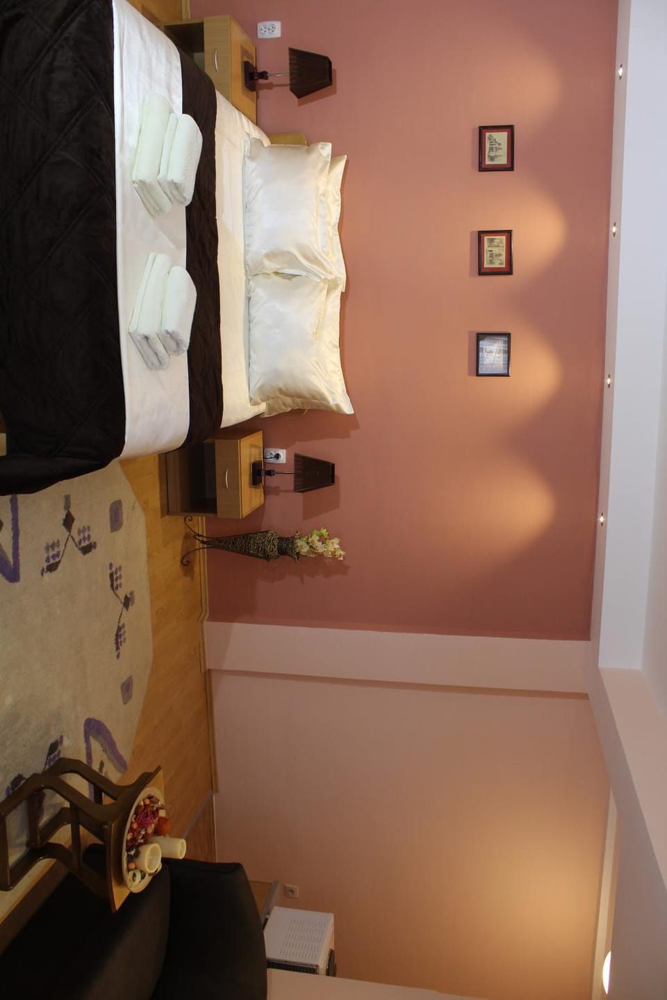 Bathroom, TV and multimedia, Coffee/tea facilities, Kitchen or kitchenette, Living room, Seating area