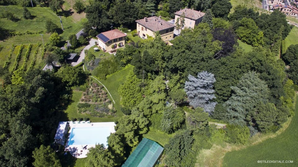Bird's eye view, Garden