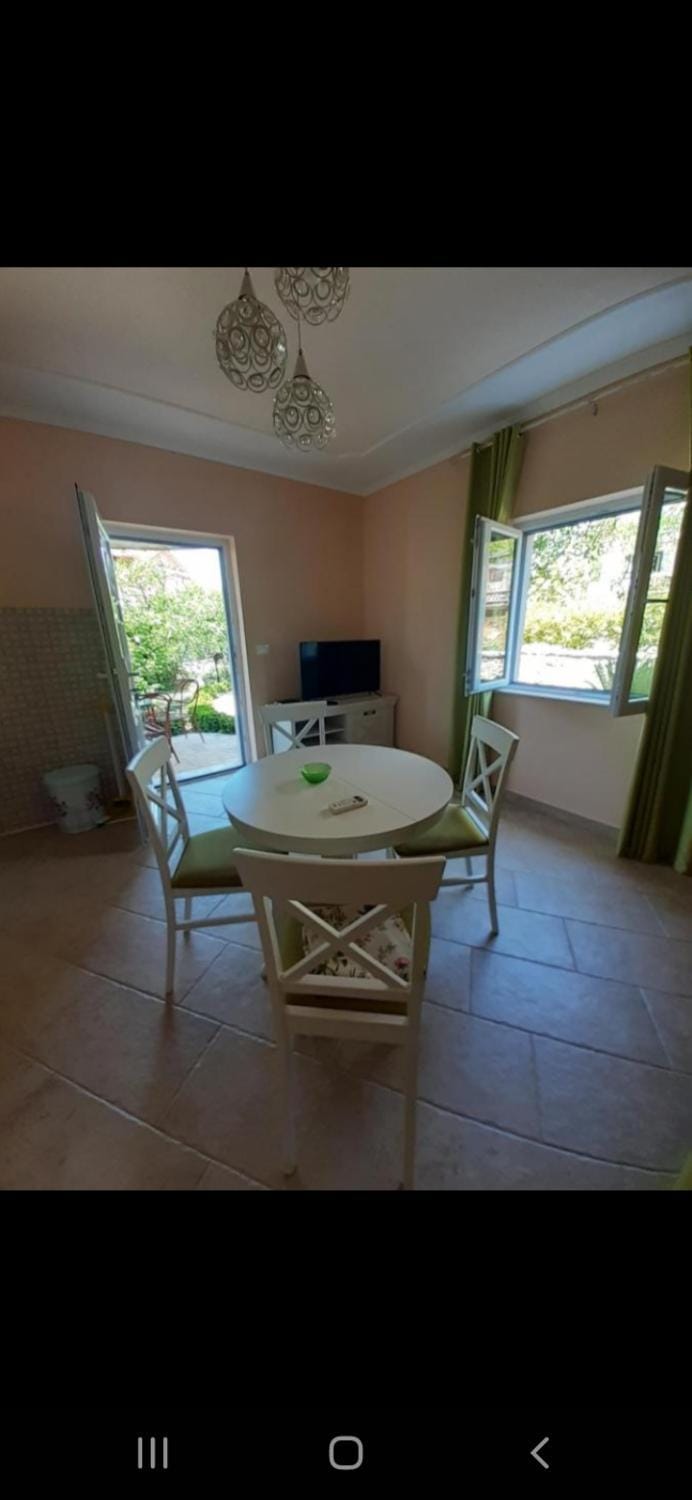 Apartmani Tanja Apartment in Kotor Municipality