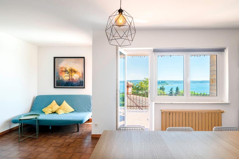 Portoroz Vintage Apartment with Amazing Sea View MO Apartment in Portorož