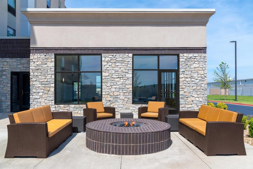 Patio, Balcony/Terrace