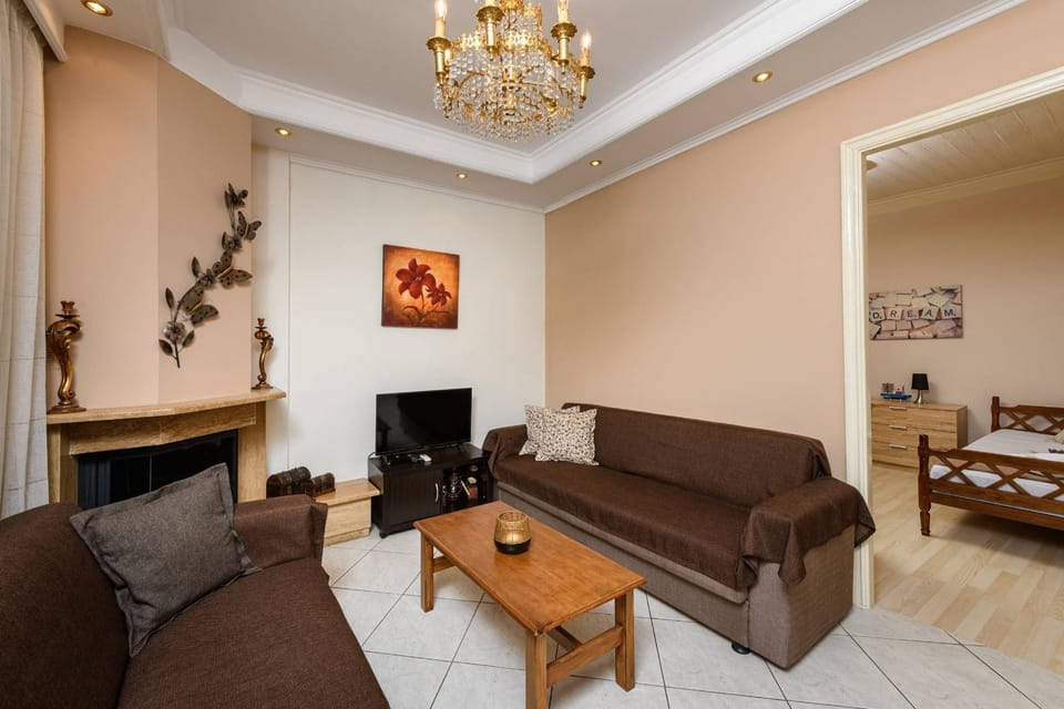 Heaven's house House in Thasos