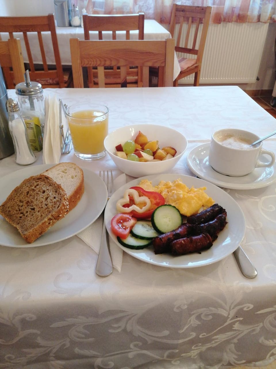 Restaurant/places to eat, Meals, Breakfast