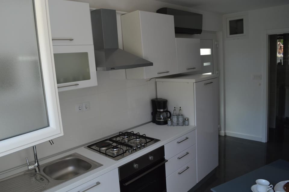 Coffee/tea facilities, Kitchen or kitchenette, dishwasher, pet friendly