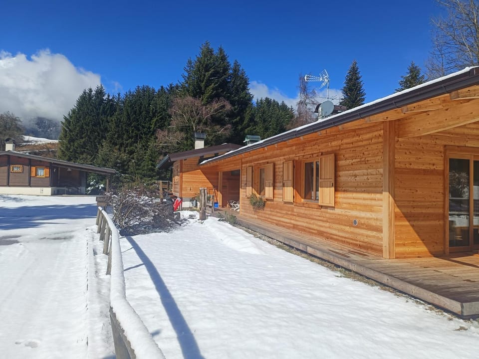 Property building, Winter