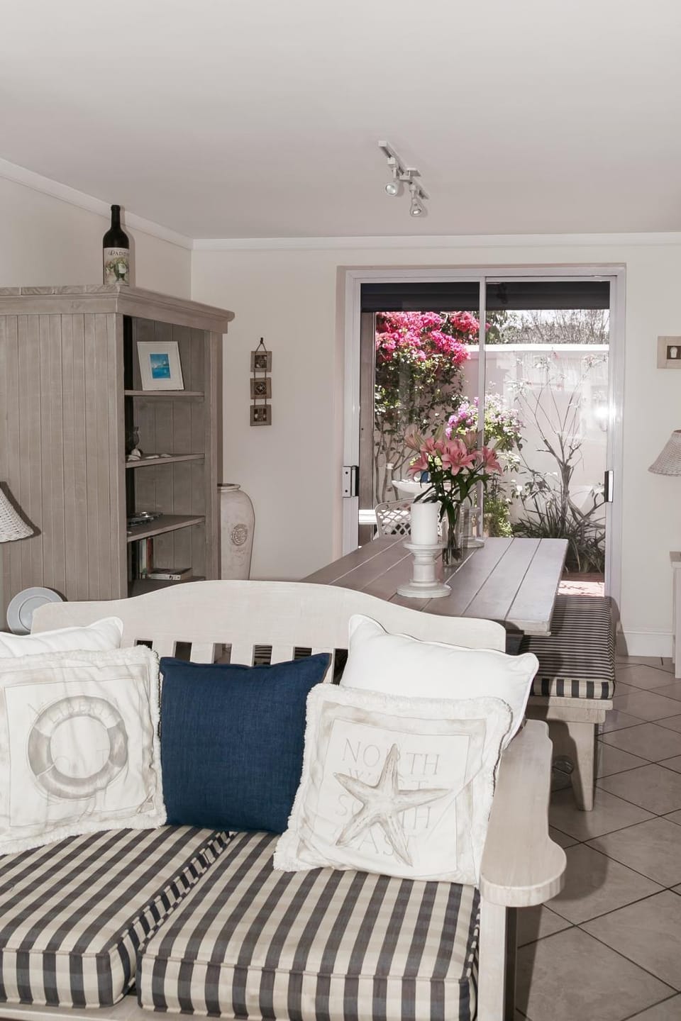 Waterfront - 10 Spinniker Knysna Quays-3 BR life on the water House in Knysna