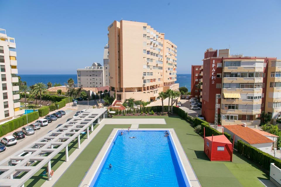 Pool view, Swimming pool