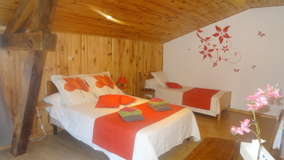 Ferme Des Pirodelles Farm Stay in Centre-Val de Loire