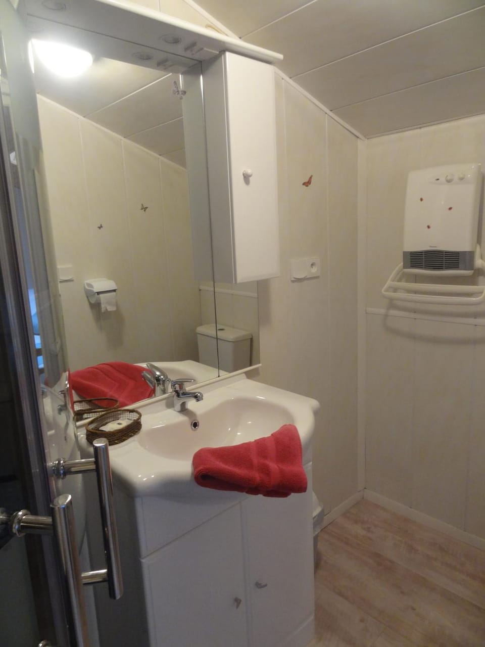 Ferme Des Pirodelles Farm Stay in Centre-Val de Loire