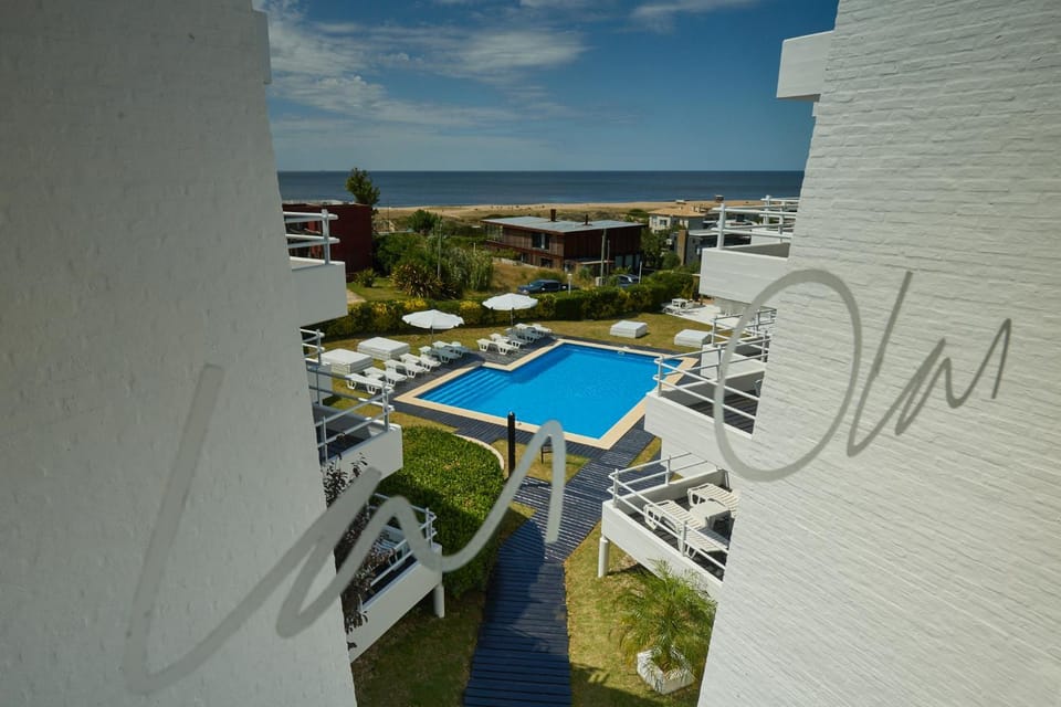 Property building, Garden view