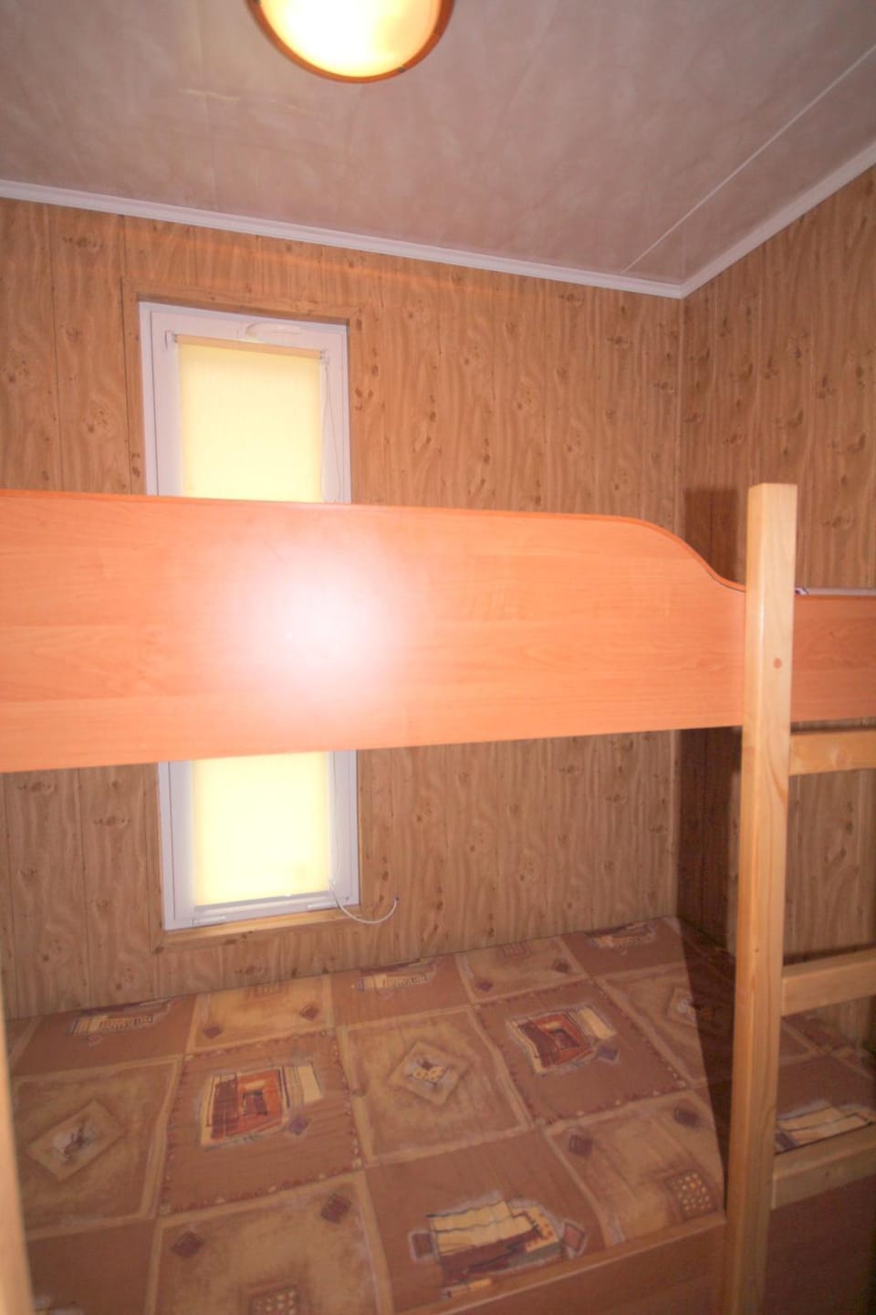 Photo of the whole room, bunk bed