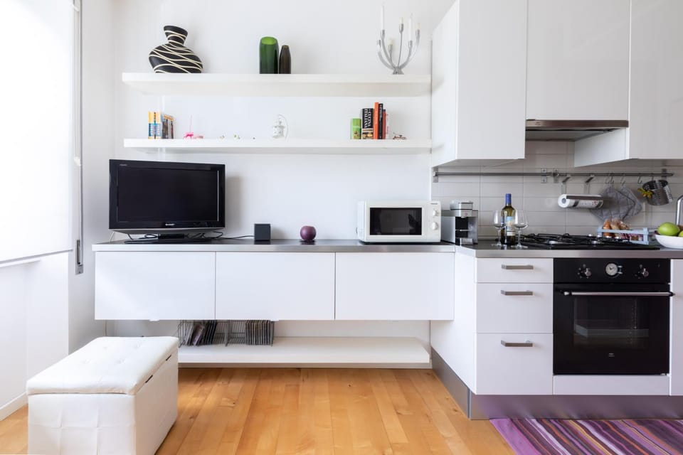 TV and multimedia, Kitchen or kitchenette