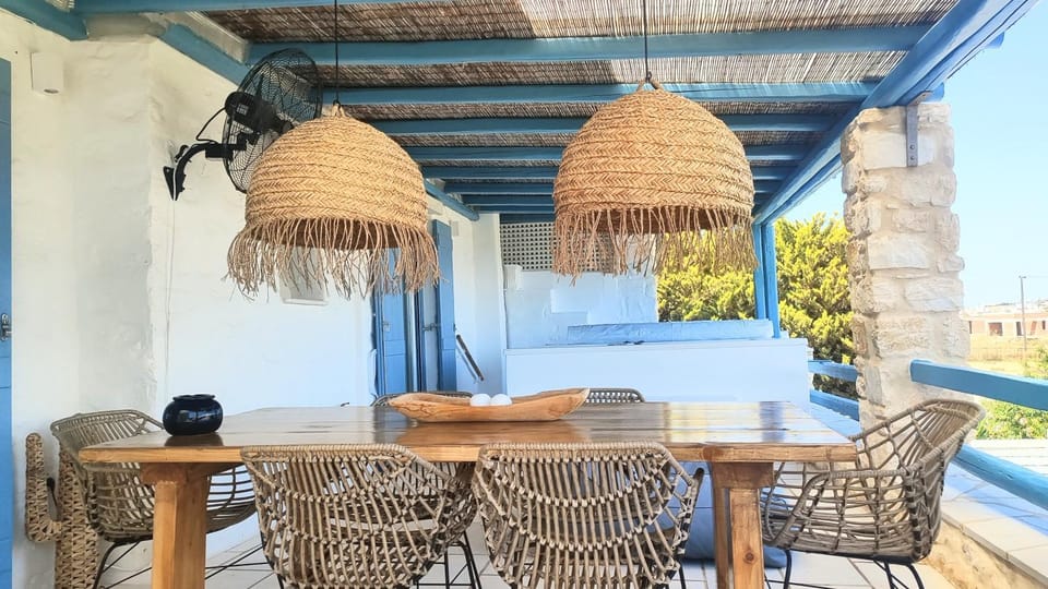 Island Magic - Seaview Villa with Jacuzzi Pool Villa in Paros, Greece