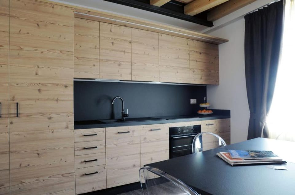 Kitchen or kitchenette, hair dresser
