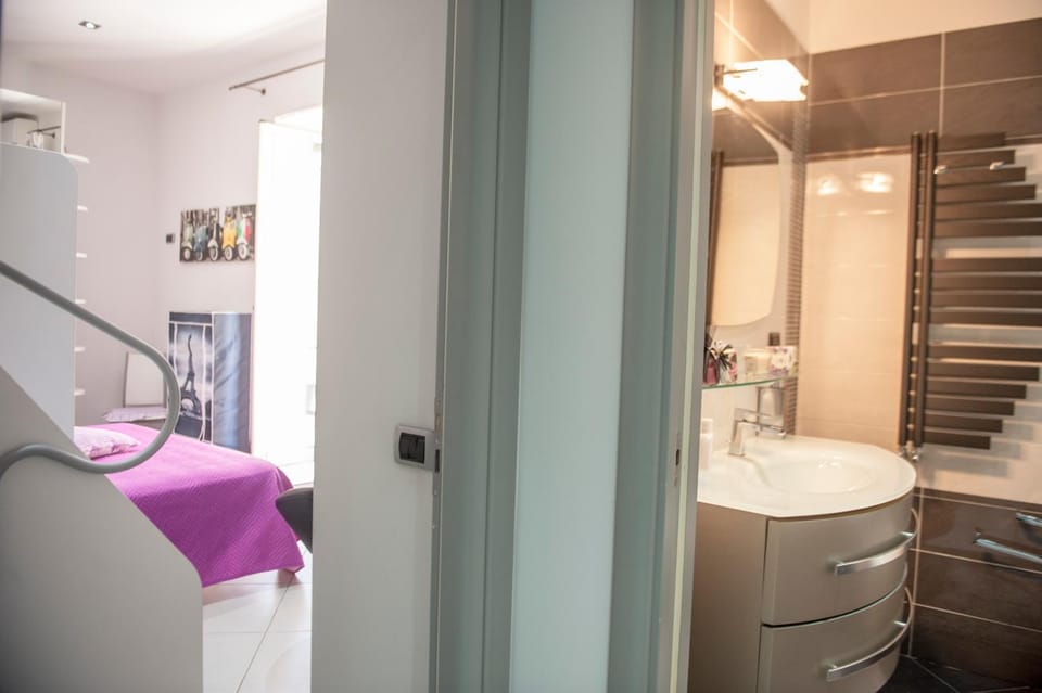 Maiorani Home Apartment in Naples