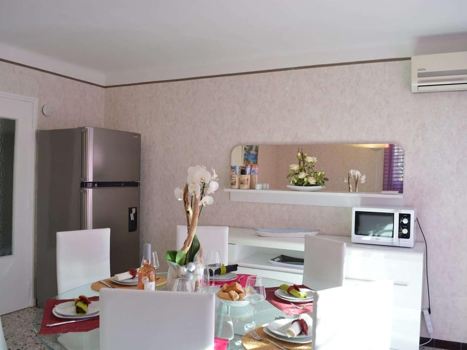 Maison 4 pièces avec terrasse, climatisation et parking - Proche plage à Fréjus - FR-1-226A-48 House in Fréjus