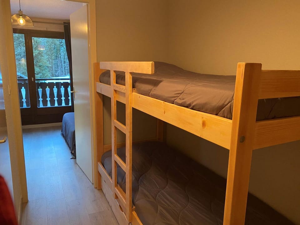 Châtel : 2 pièces avec balcon et parking - FR-1-198-119 Apartment in Châtel
