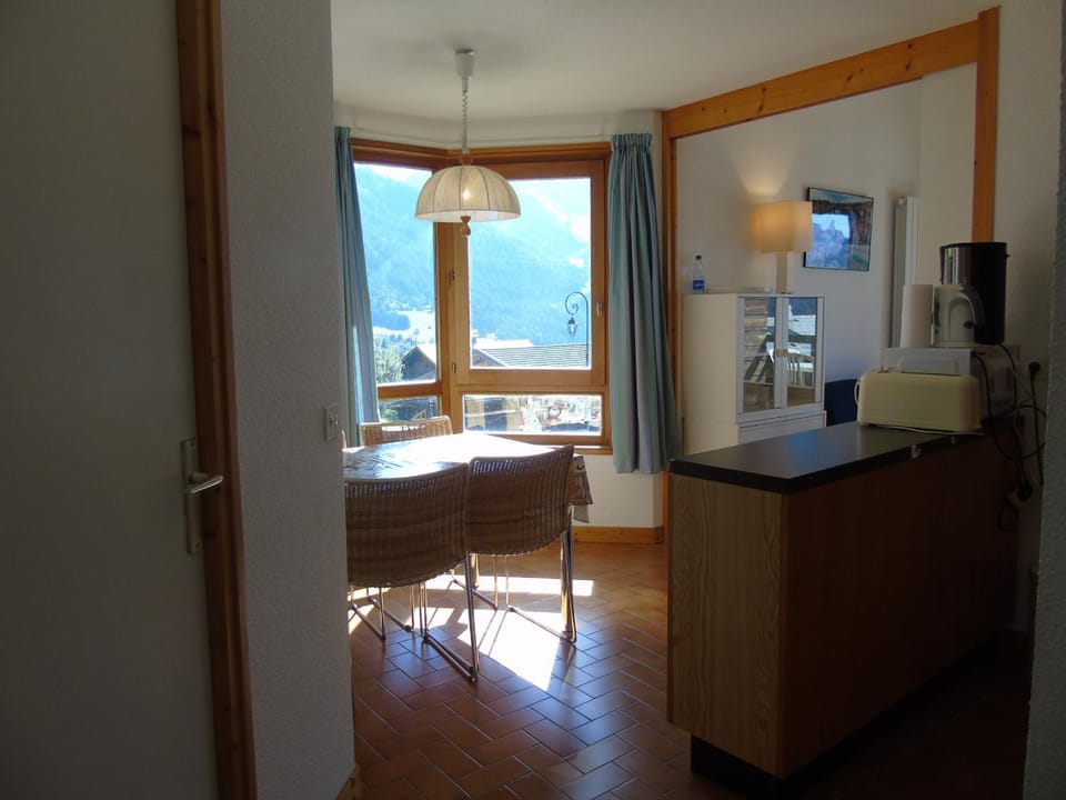 Confortable appartement avec balcon pour 4 pers. à Châtel - FR-1-198-122 Apartment in Châtel