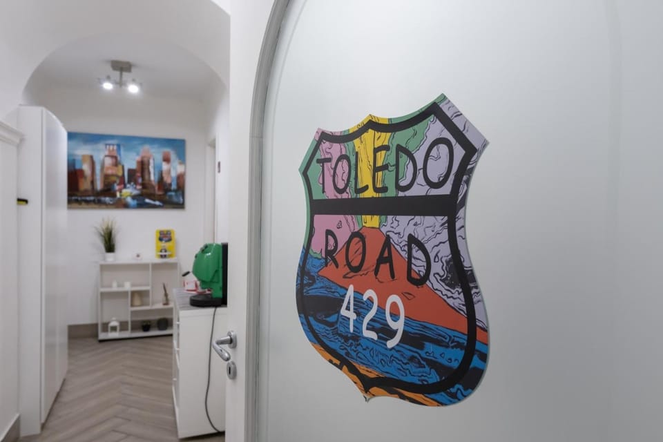 Toledo road 429 Bed and Breakfast in Naples