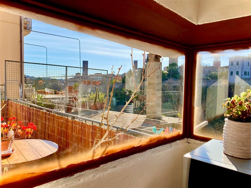 Day, View (from property/room), Balcony/Terrace, Dining area
