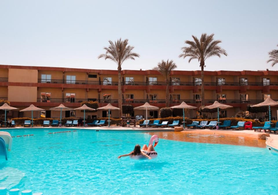 Property building, Swimming pool