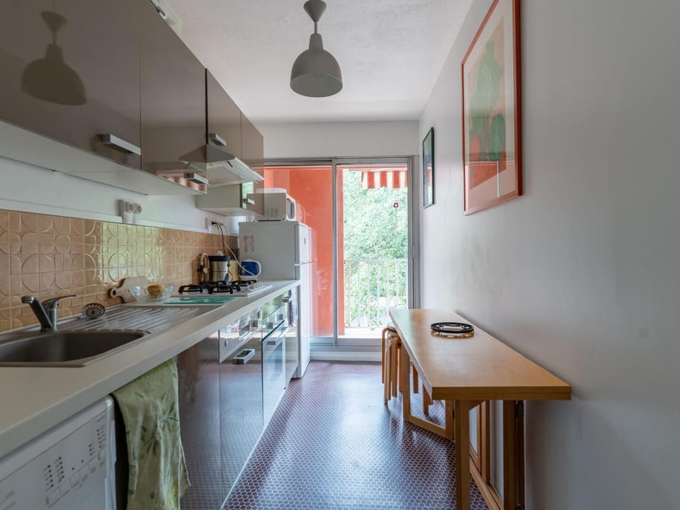 T2 lumineux avec balcon à Arcachon, proche plage, parking, wifi et commerces - FR-1-319-352 Apartment in Arcachon