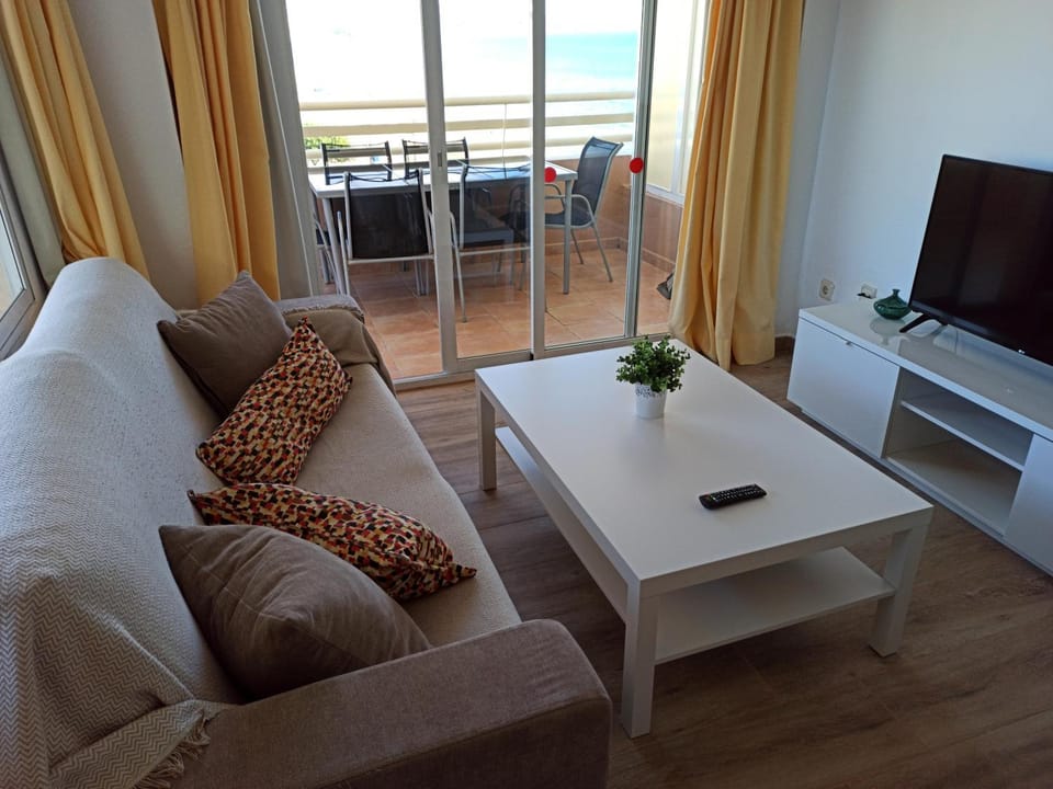 Balcony/Terrace, Living room