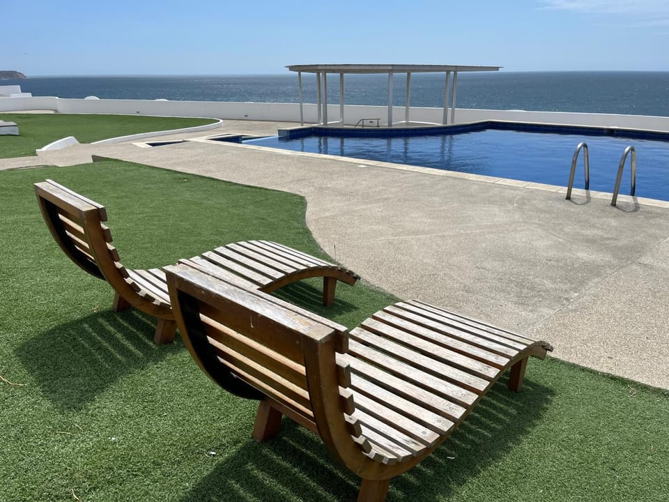 Day, Pool view, Swimming pool, sunbed